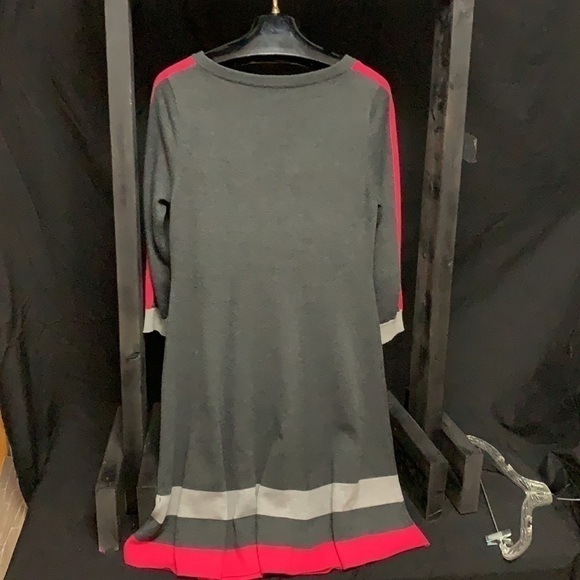 Vince Camuto long sleeve sweater dress - Picture 4 of 5